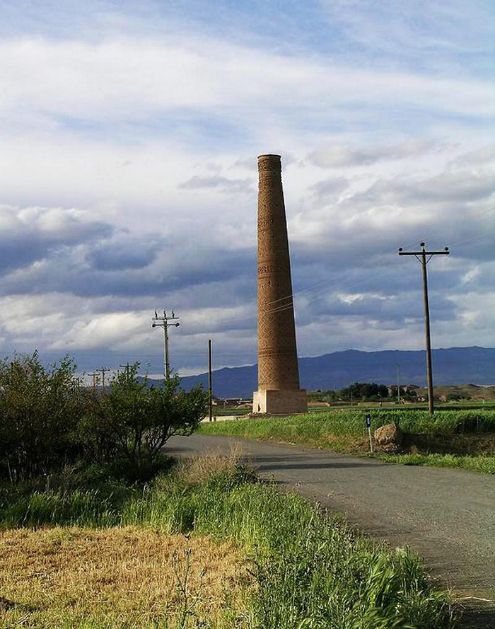 مناره خسروگرد 