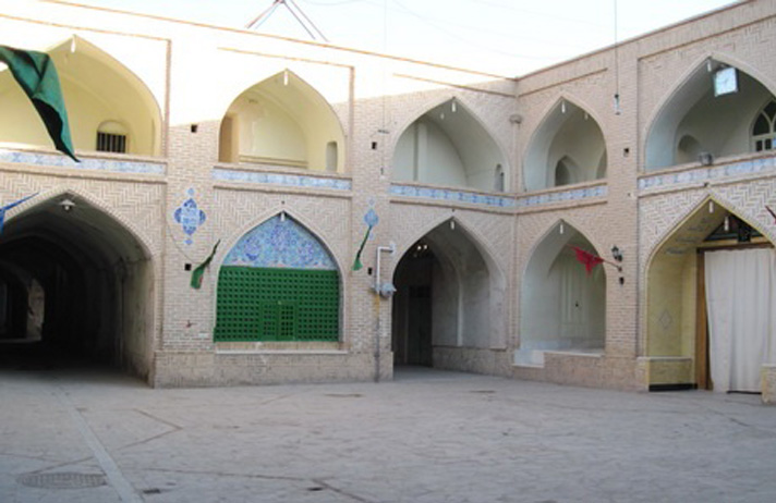 تکیه چهل دخترون نایین